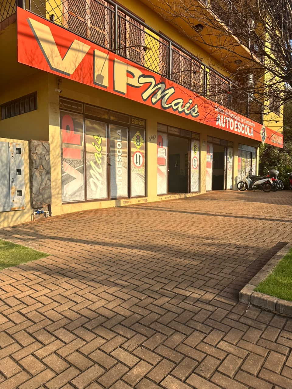 Nossa fachada